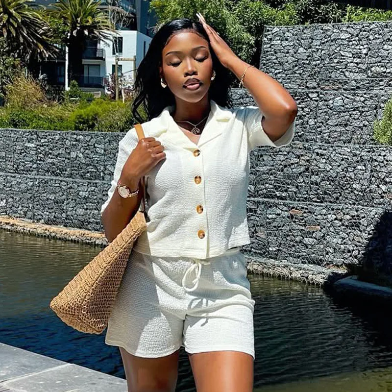 Verão 2025 novo conjunto feminino camisa de manga curta shorts casual conjunto de duas peças conjuntos feminino elegante