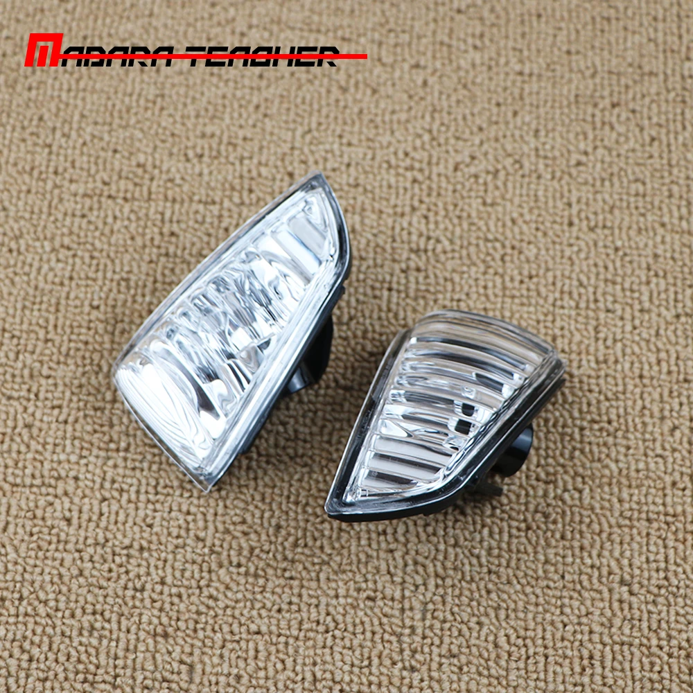 

2Pcs Car Rearview Mirror Indicator Lamp Turn Signal Light Without Bulb for S40 V50 2005 2006 2007 8679775 8679777