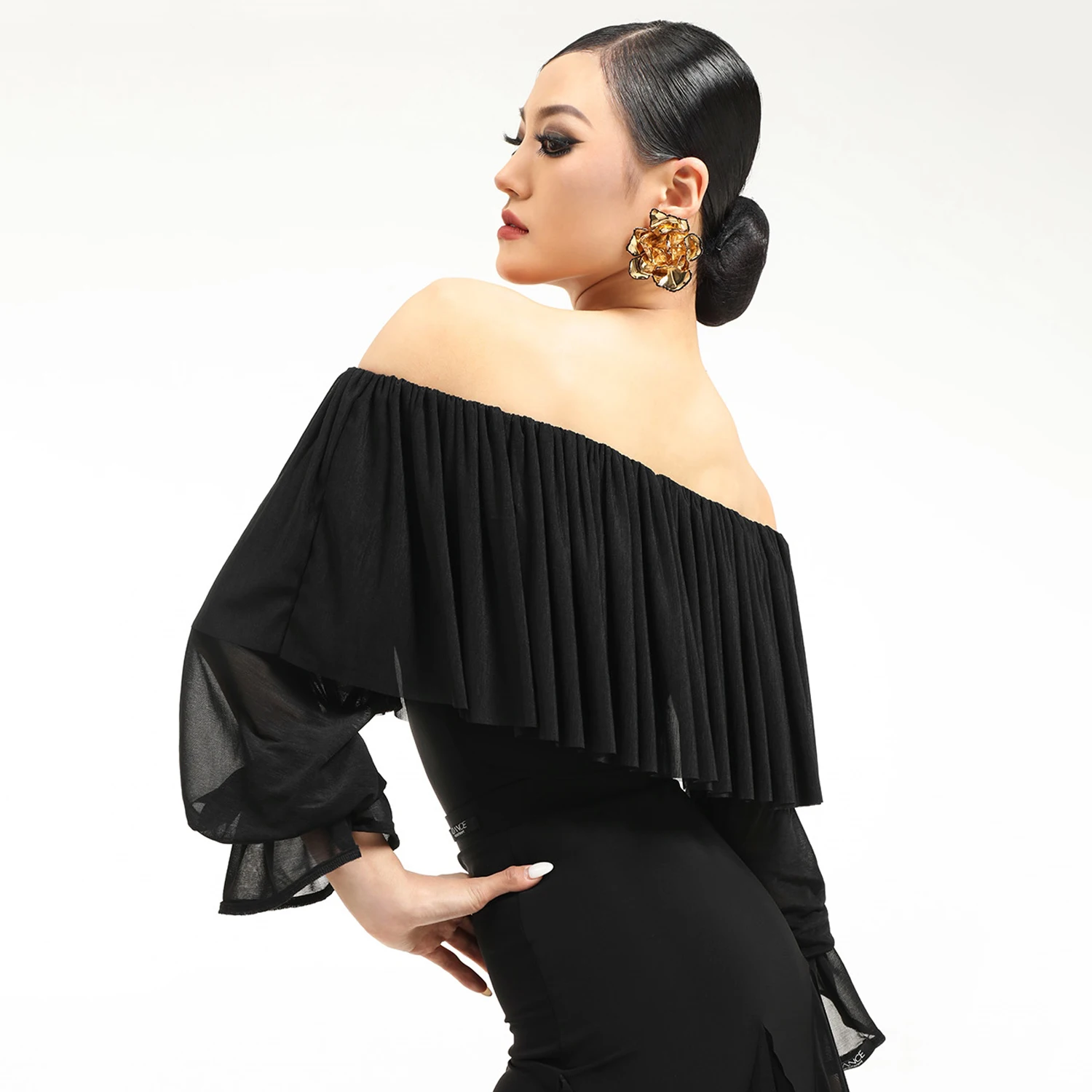 قارب الرقبة اللاتينية الرقص القمم النساء قاعة الرقص الملابس الفالس رومبا أداء الرقص الملابس السوداء اللاتينية ملابس رقص الجمباز BL16827