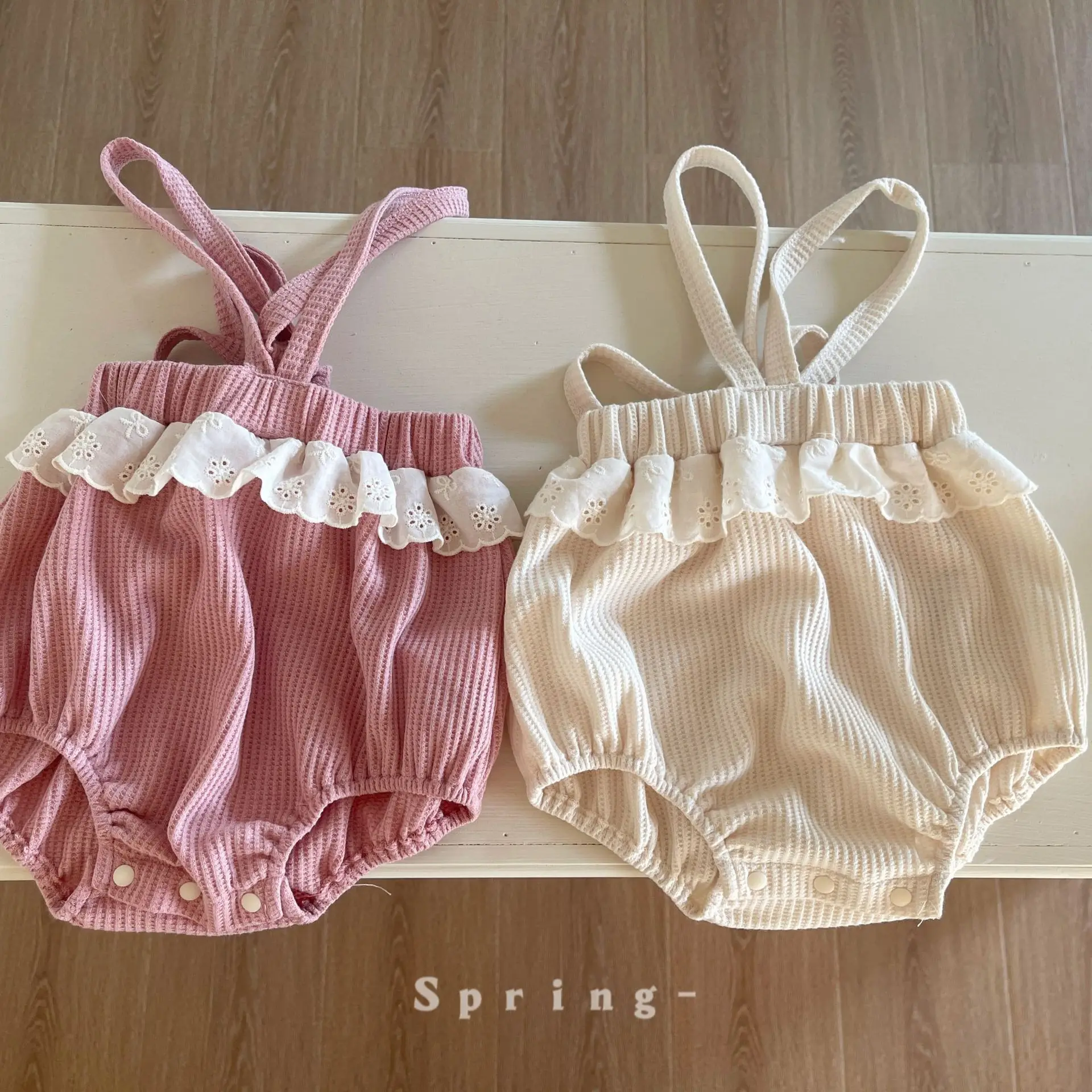 2026 Baby Spring Jumpsuit Korean Version Long Sleeved Top Solid Color Suspender Triangle Climbing Clothes Children's Clothing