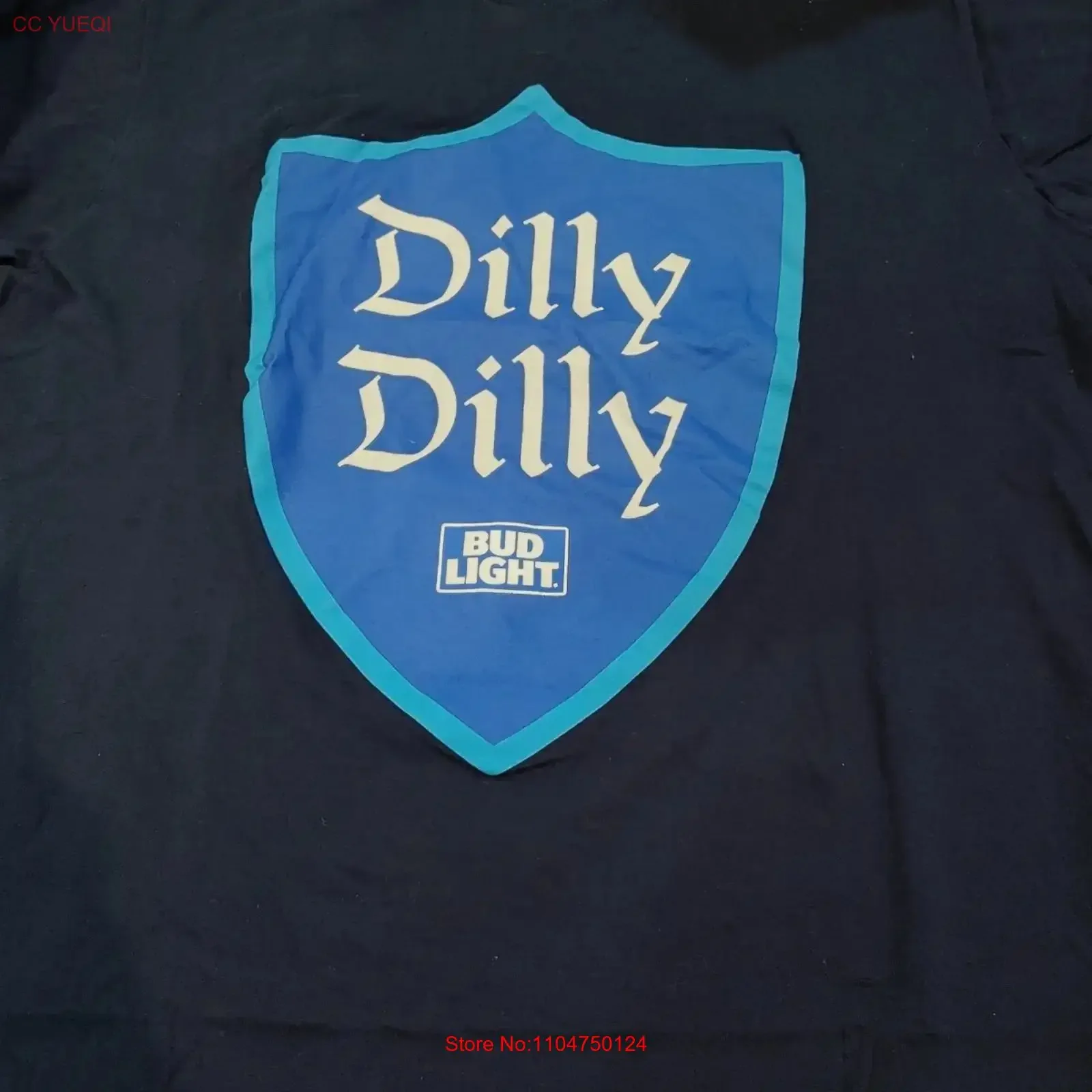 Bud Light Dilly Mens Blue T Shirt Size XL Beer Shield Logo vintage Washed graphic fashion Slightly streetwear Unisex