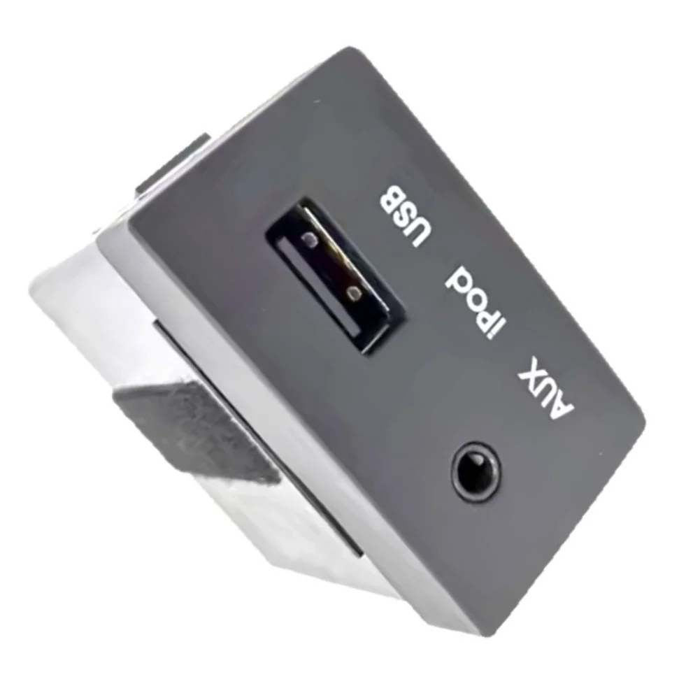 \961202R500 961202R000 AUX USB #Reader Port Adapter Socket For For HYUNDAI I30 2009 /2010 2011 2012 Front Console /Audio Input I
