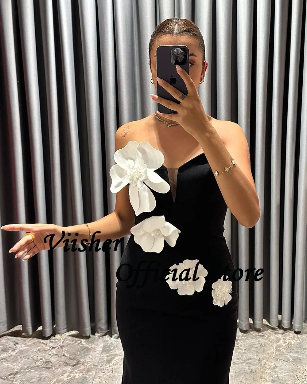 Viisher-Robe de Soirée de Forme Sirène Noire avec Fleurs Blanches, Tenue Formelle Sans Bretelles, Moulante, Longue, pour Bal de Promo, Arabie Saoudite