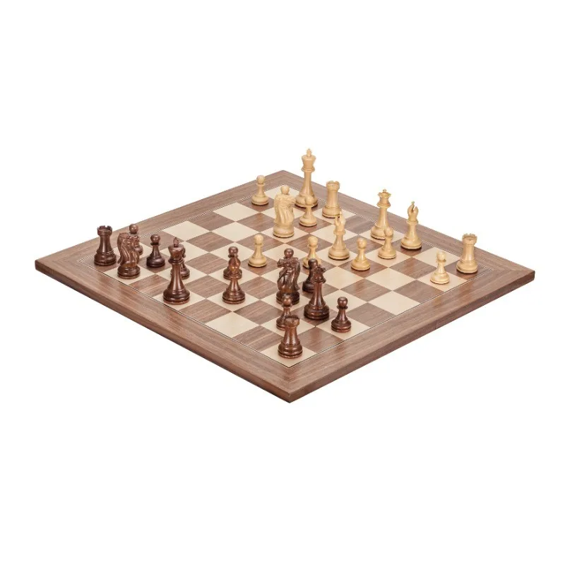 Xadrez grande de madeira maciça e sofisticada