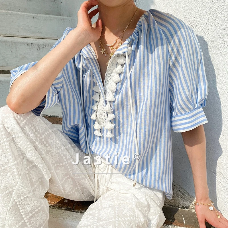 

Bohemian Blue Striped Summer Blouse Women Casual Loose Tassel V Neck Lantern Sleeve Shirt Beach Vacation Tops Chemise Femme 2026