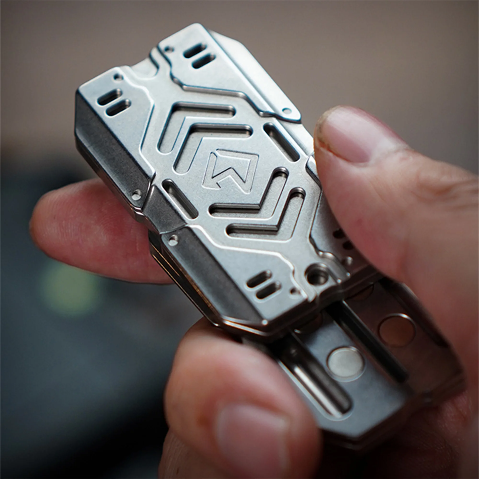 CHENYU Original Fidget Slider Snapping Coins Fingertip gyro EDC Finger Decompression toys PPB