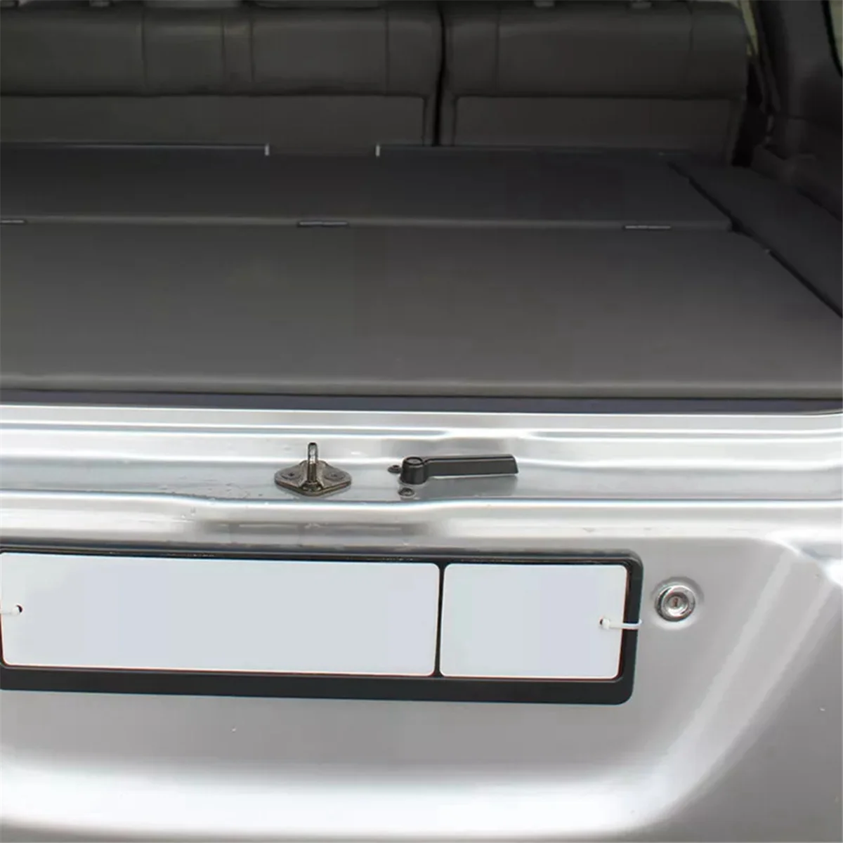 Внутренняя ручка задней двери автомобиля 69212-60030 подходит для Toyota Land Cruiser Lexus