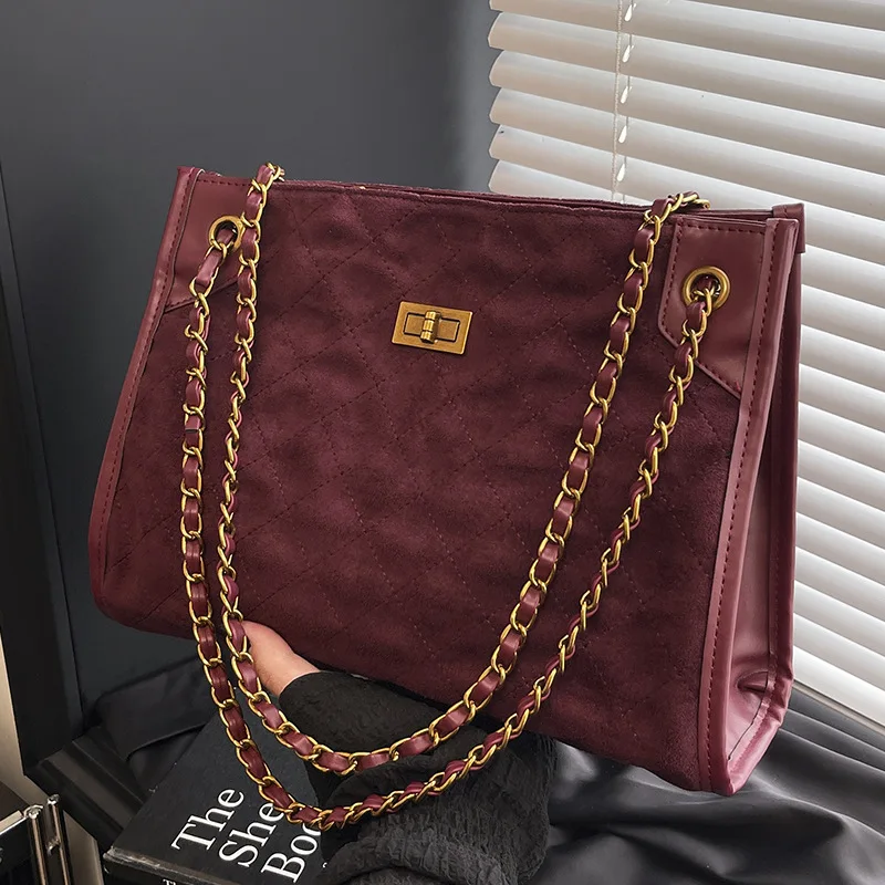 

New Suede Women's Bags, Retro Tote Shoulder Bags, Large-capacity Messenger Models, Commuter Armpit Bags.