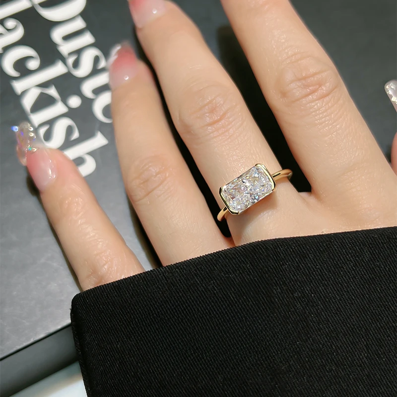 Anillo de plata 925, estilo minimalista medieval, corte de hielo triturado, azúcar cuadrado de diamante con alto contenido de carbono cultivado, moda de lujo ligera