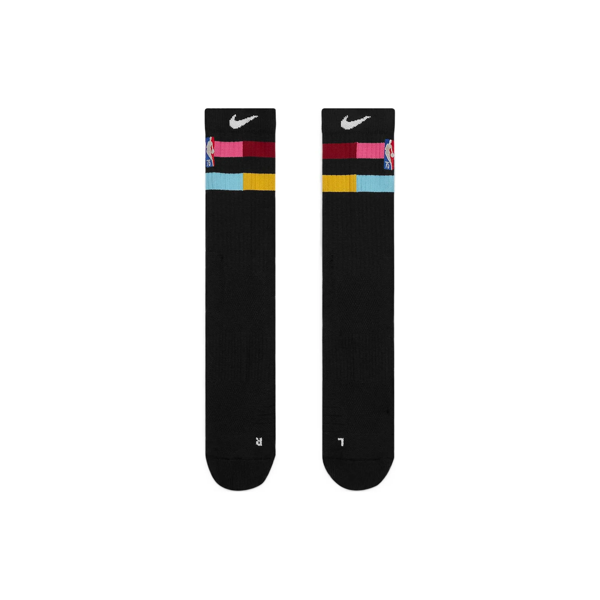chaussettes-hautes-nike-unisexes-noires-da4961-010