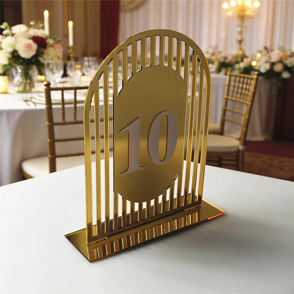 Table Number Gold - ป้ายอะคริลิคสีทอง 10 ชิ้น พร้อมขาตั้ง ป้ายเลขโต๊ะรูปหัวใจโค้ง ตัดด้วยเลเซอร์