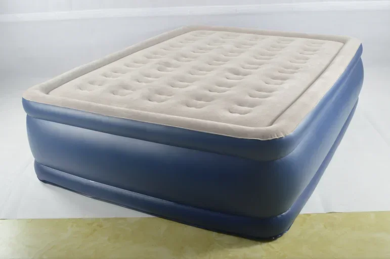 Electric Inflation air mattress hot selling Blow Up Air Bed Soft Plush Flocking Mattress Durable Automatic