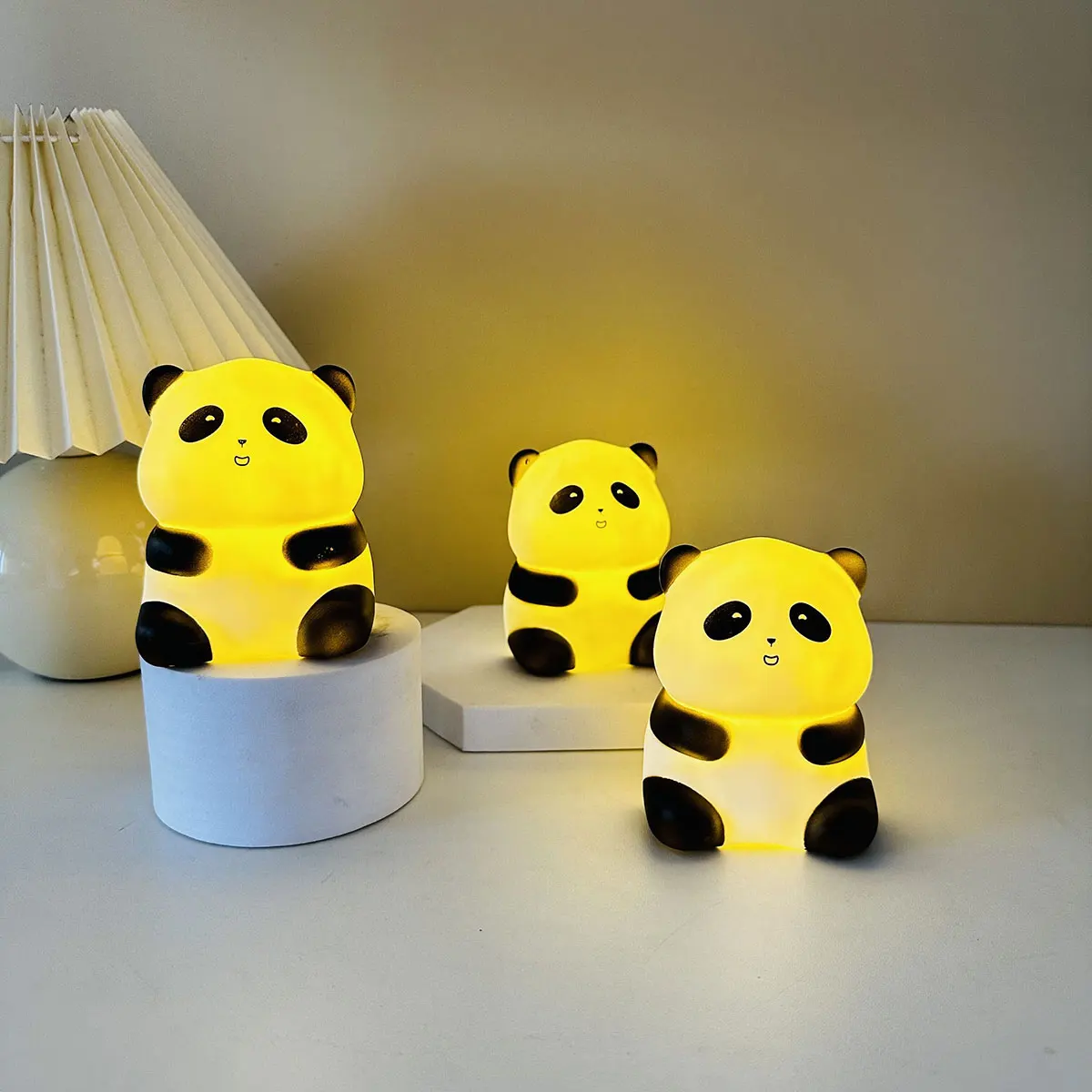 Internet red Panda night light night market stalls vinyl light creative birthday gift cure cute decompression bedside lamp