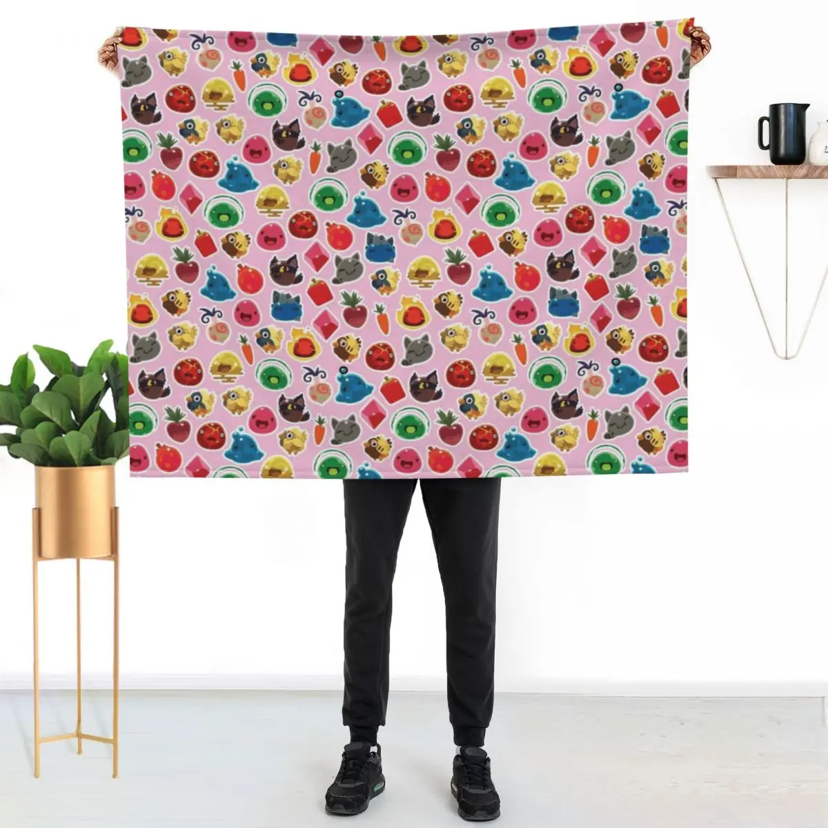 

Cute Pink Slime Rancher Pattern Throw Blanket Warm Comfortable Blanket Gift for Parents Friends