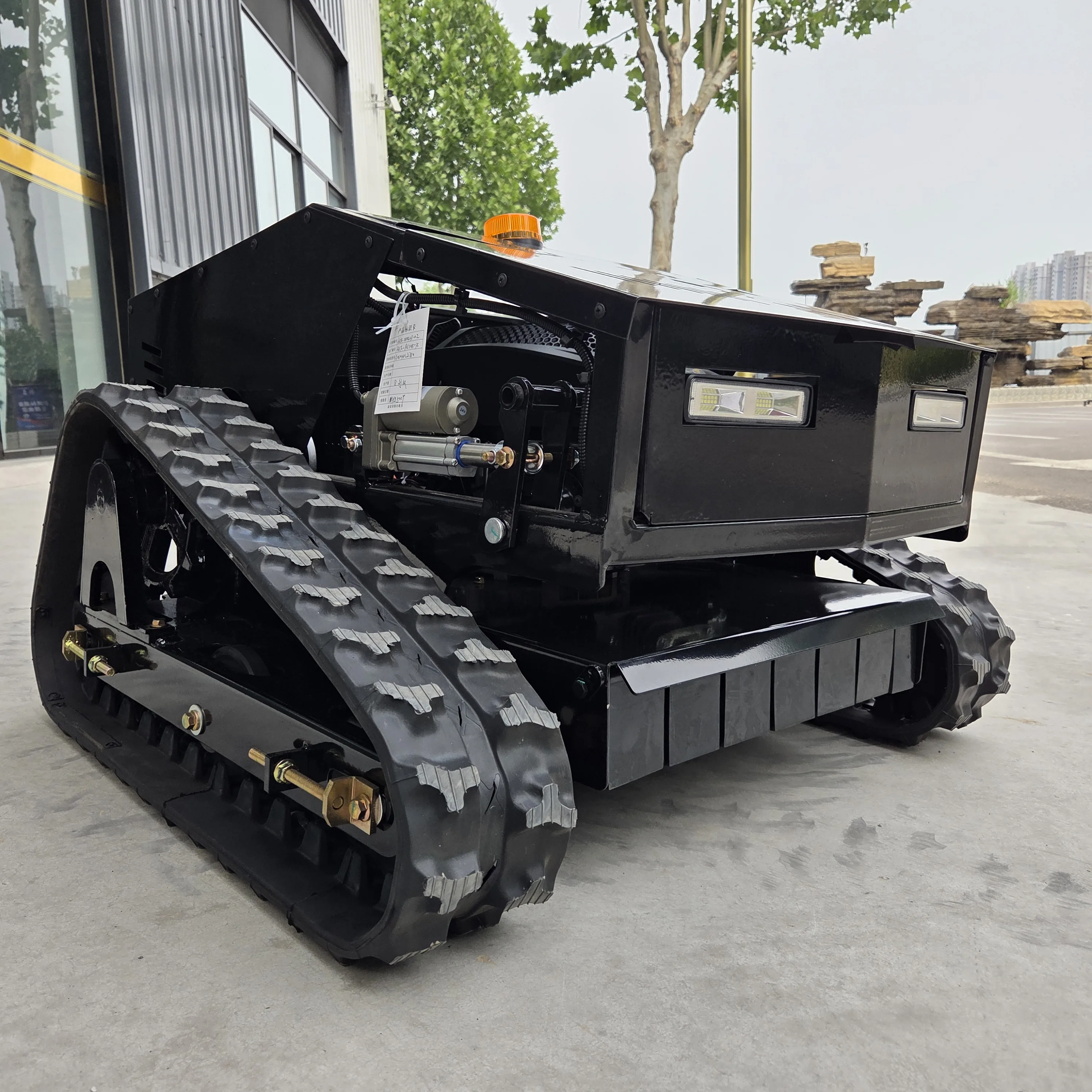 Fully automatic climbing lawn mower remote control operation household intelligent robot efficient garden lawn care