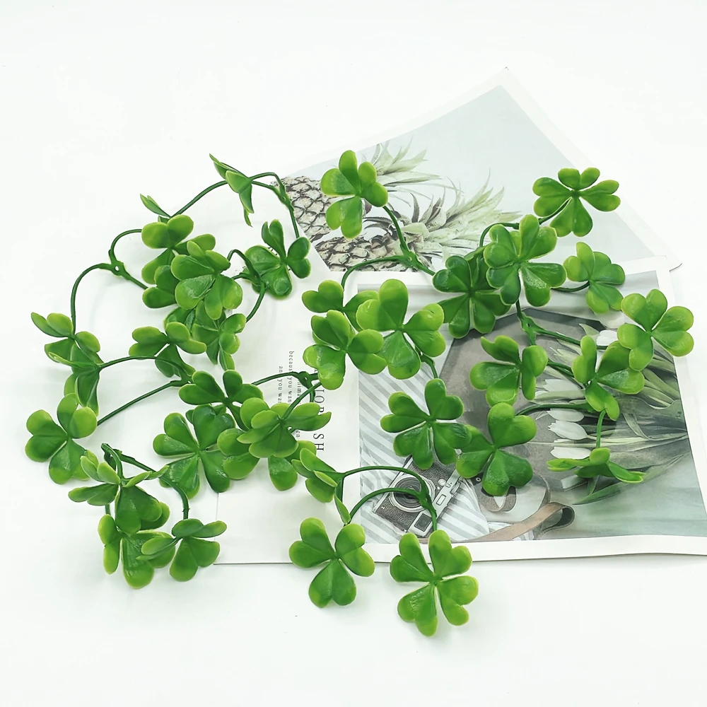 20 Stück künstliche Kleeblatt gefälschte Pflanzen Zweige St. Patrick's Day Blumen für Kranz Dekorationen Handwerk Blumenstrauß DIY Zubehör – Detail 5