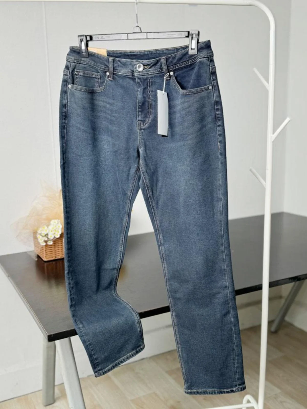 

Warm Fleece Lined Classic Straight Leg High Elasticity Denim Jeans Winter Thickened mid Waist Long Pants Youth Autumn Winter