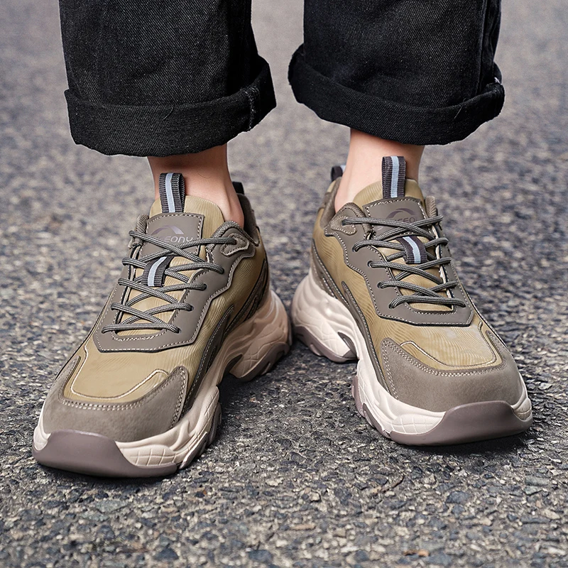 

HMen's Sports Shoes Thick Bottom Casual Flat Shoes Student Walking Anti Slip Hiking Shoe Lightweight Sports Tennis Shoes 2025