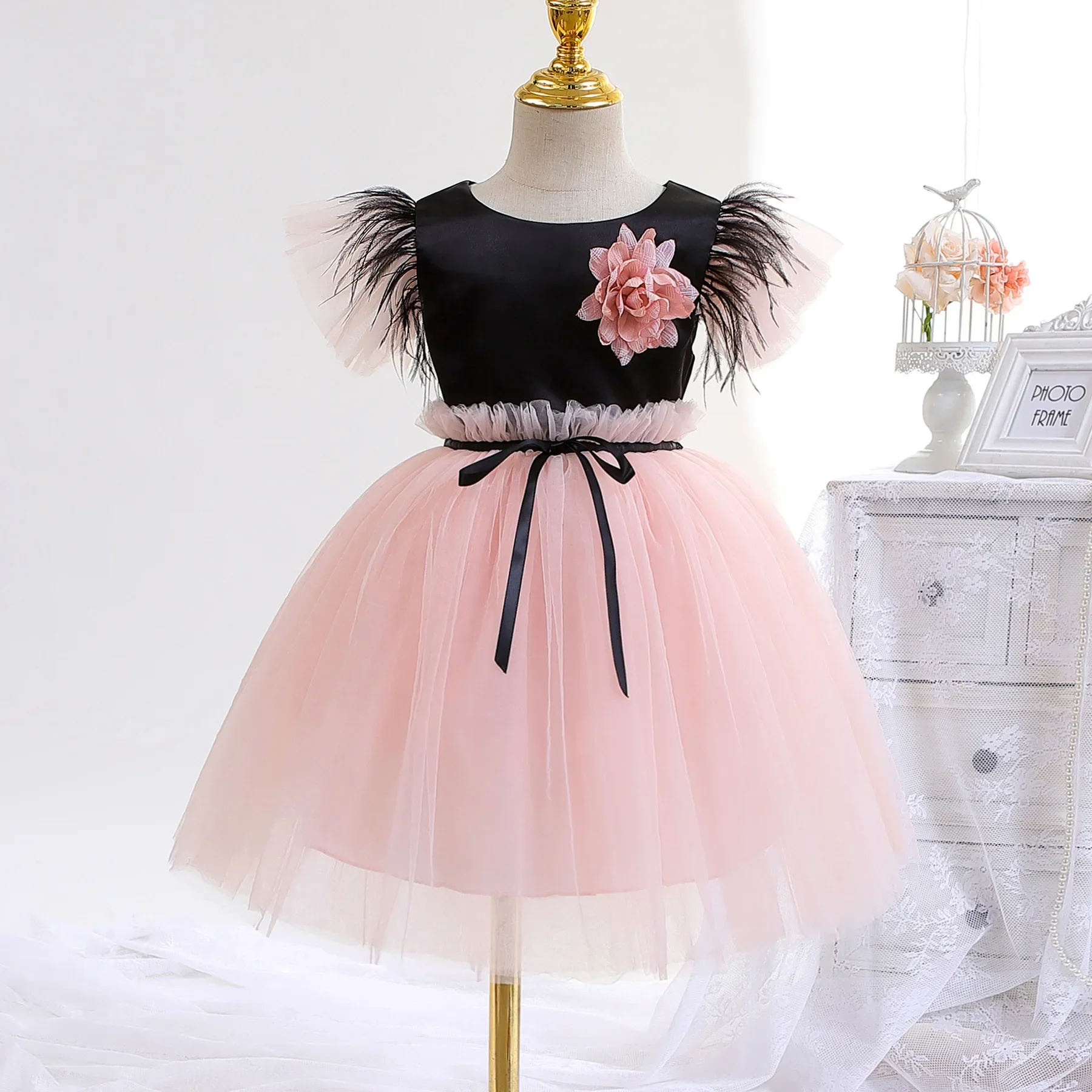 

Fairy Style Flower Girls Dresses Pink Bow Tulle Kids Lace One-piece Children Graduation Birthday Party Clothing 2 6 8 10 Years