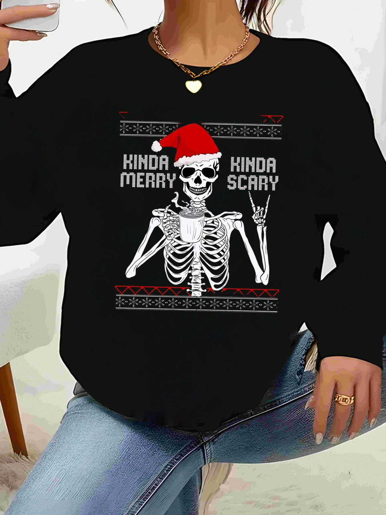 

Шляпа Санты со скелетом Kinda Merry Kinda Страшный рождественский свитер Праздничная вечеринка Женский повседневный топ