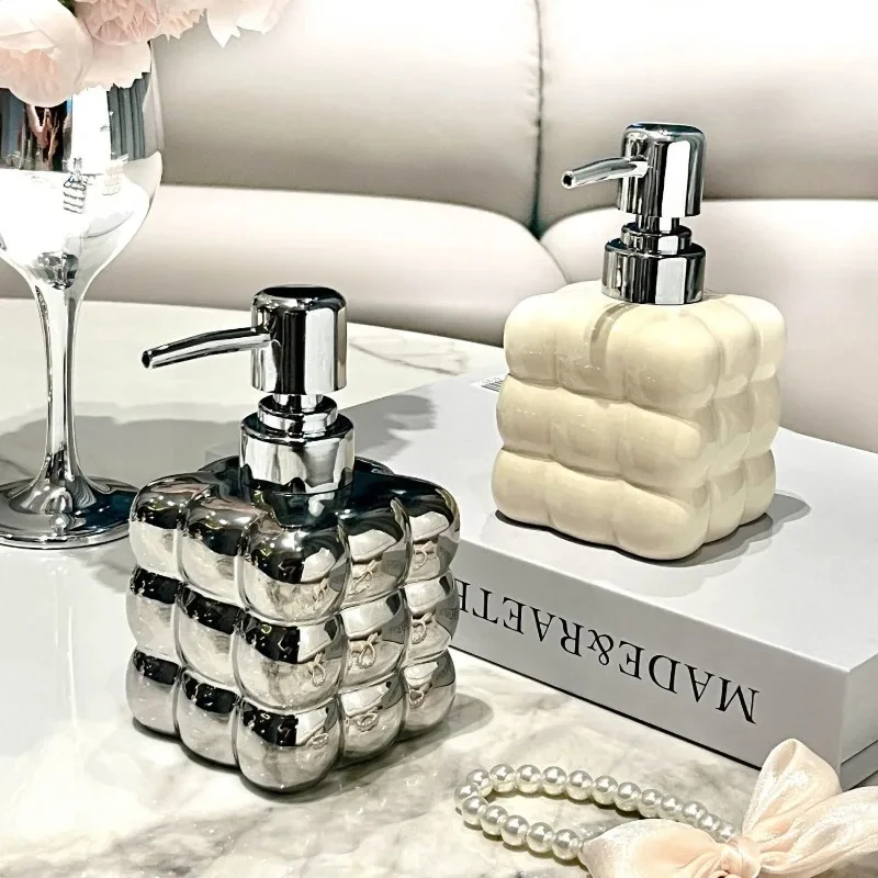 300ML Ceramic Emulsion Bottle Luxury Press Emulsion Bottle Bathroom Accessories Home Bathroom Decoration Modern Soap Dispenser