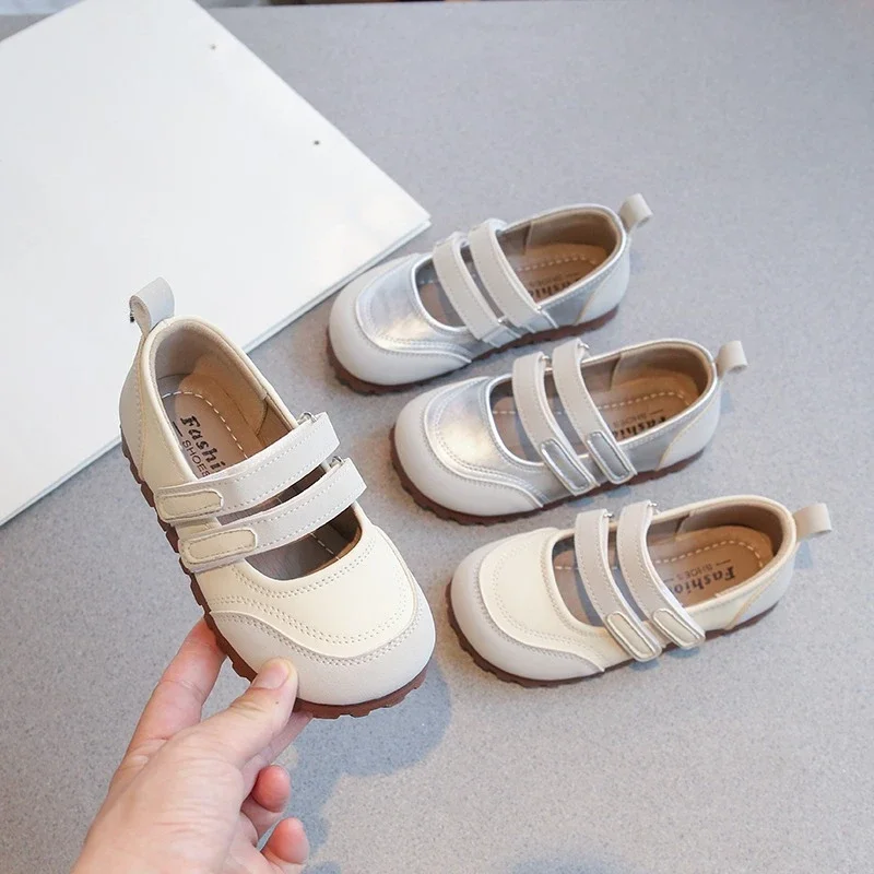 

Детская обувь из искусственной кожи для девочек, повседневная кожаная обувь на плоской подошве среднего и большого размера, мягкая шикарная удобная модная лоскутная обувь принцессы на осень