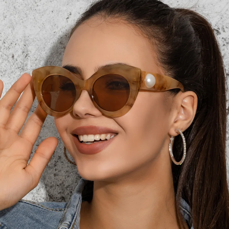 Fashion Vintage Oversized Cat Eye Sunglasses Women For Female Sun Glasses Punk Shades Luxury Brand Designer Sexy Lady Eyeglasses