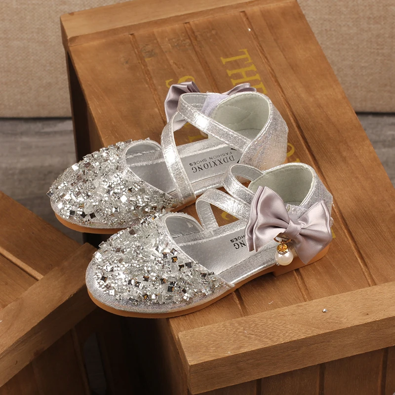 Summer Girls Sandals Cute Bow Fashion Sequins Kids Princess Shoes Flat Heels Girls Beach Sandals SY098