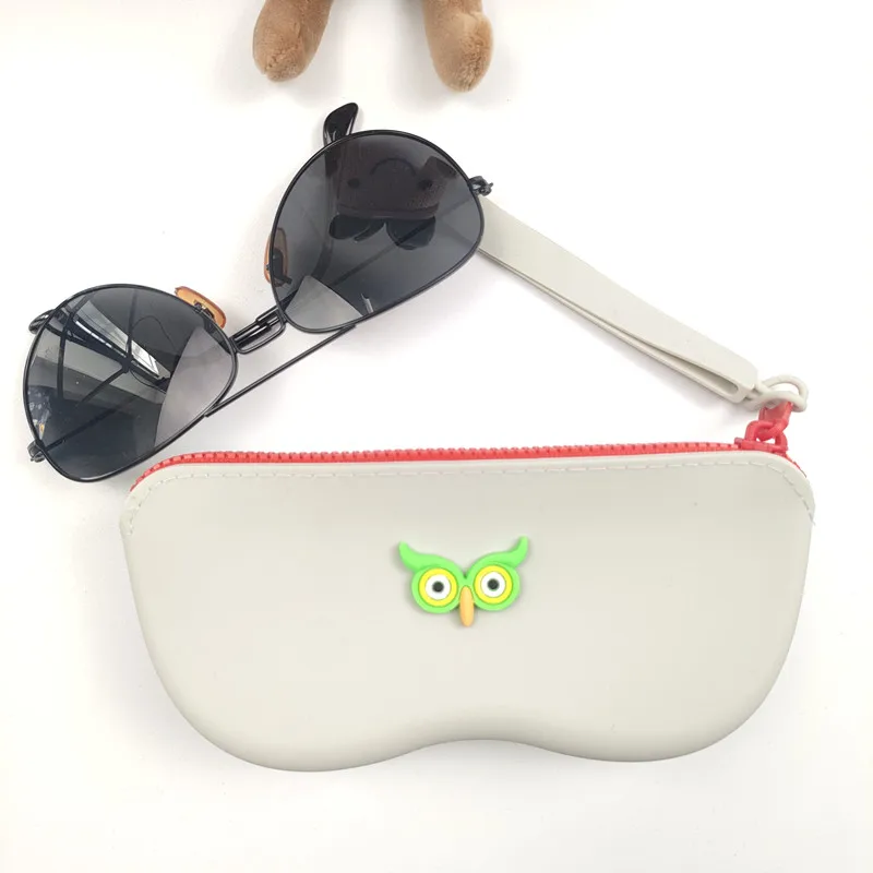 ใหม่แบบพกพากันน้ําซิลิโคนแว่นตา Simple TO Store ติดตั้งแขวนเหมาะสําหรับเดินทางของขวัญ