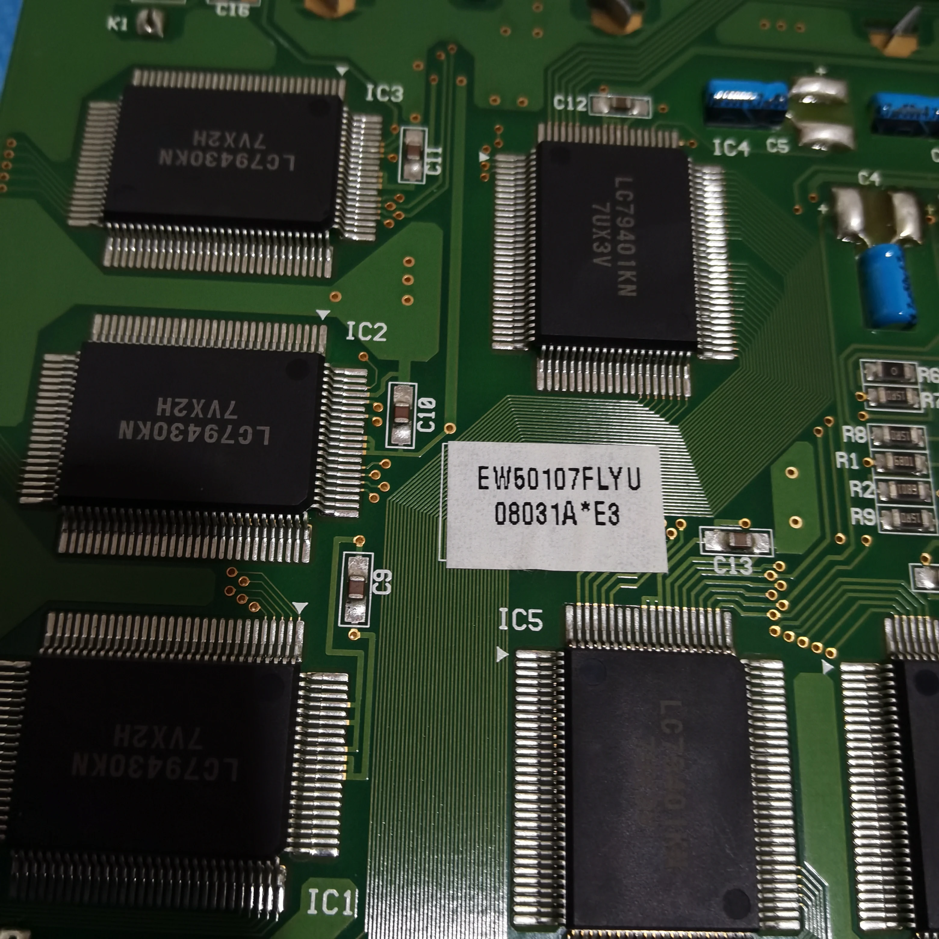 Tela LCD EW50107flyu