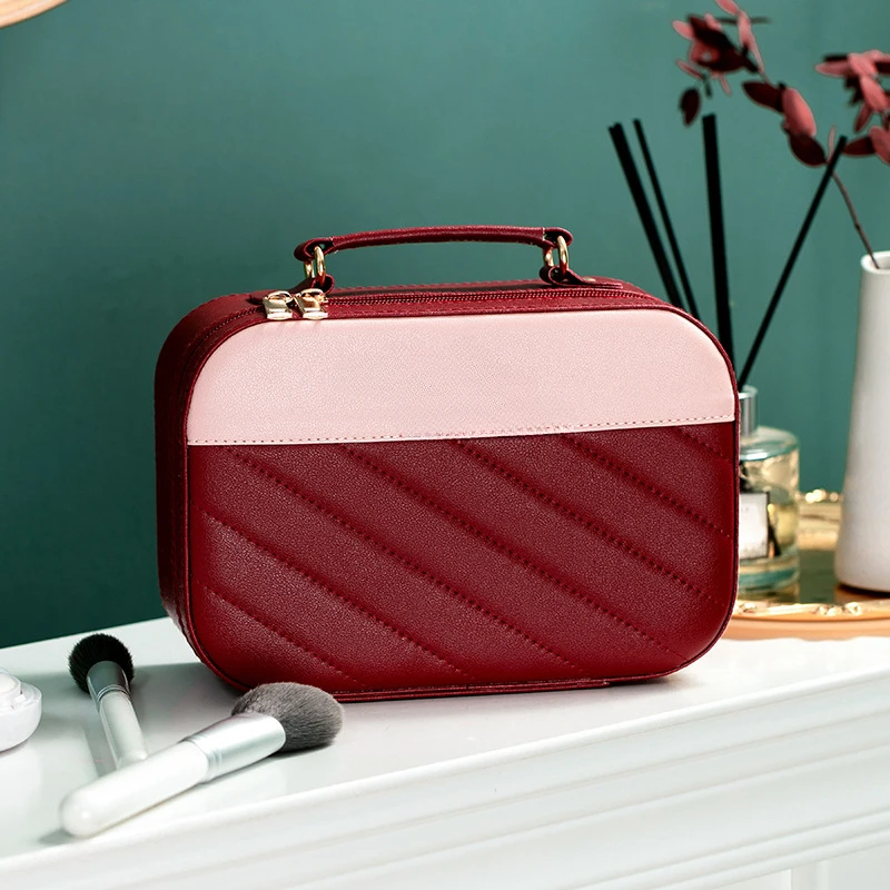 Carrying Case Makeup Bag Women's Portable Large Capacity Storage Bag Travel Size and Accompanying Gift