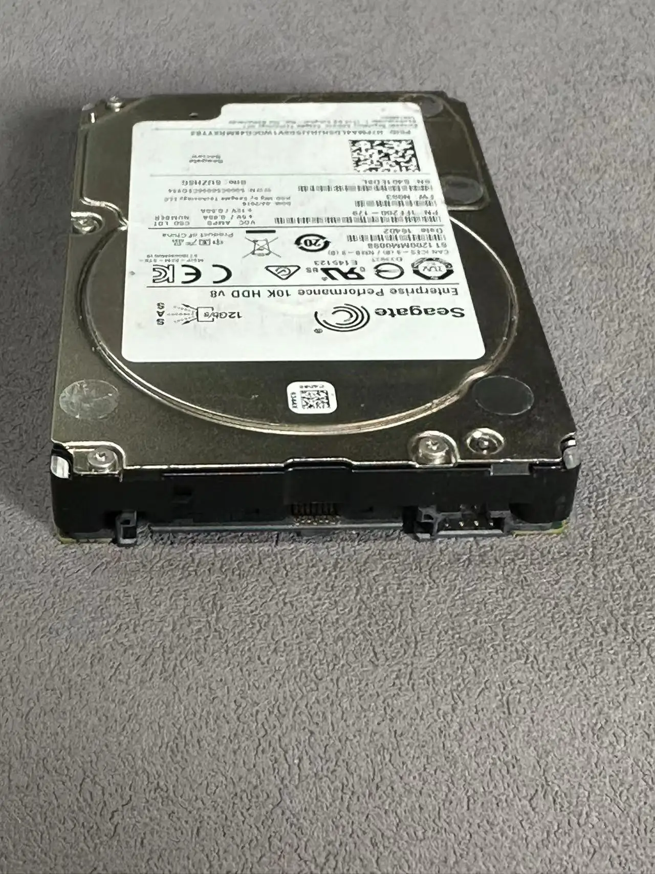 1.2T 1FF200-179 S401ED8L 10K 6G SAS 2.5-inch server hard disk