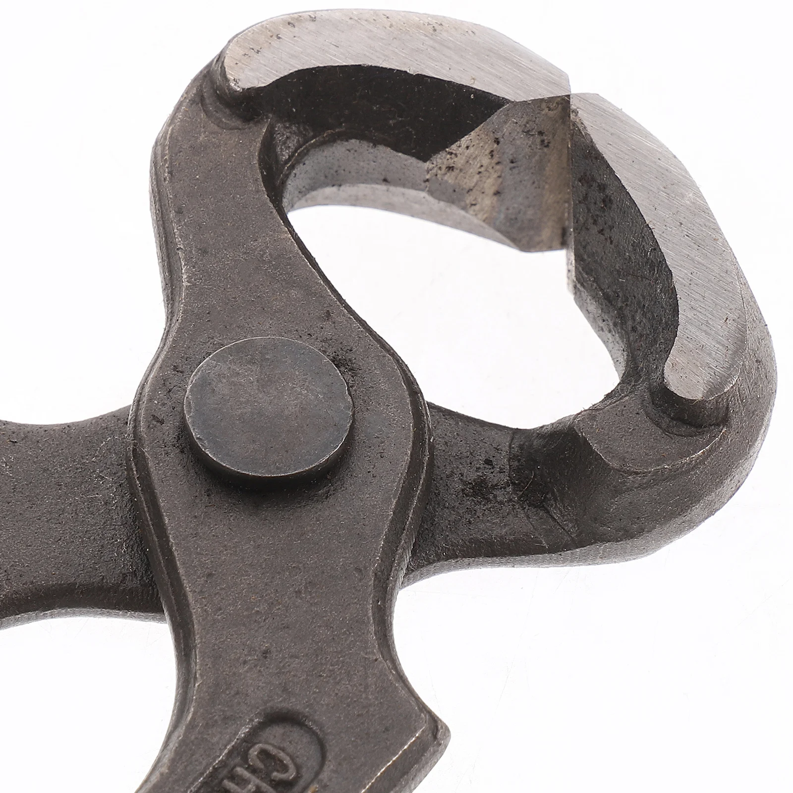 

1Pcs Efficient Walnut Plier Nail Crowbar Antirust Handle Multipurpose Nail Tool Wire Nipper Wrecking Bar Cutting Plier