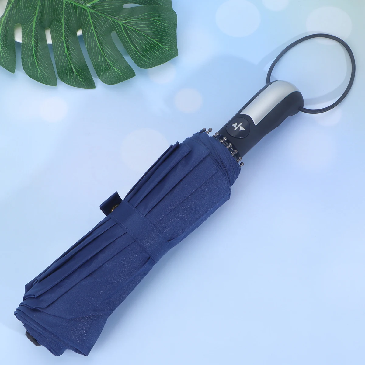 

Automatic Blue Three Folding Compact Umbrella High Strength Steel Handle Anti Slip Ergonomic Design Uv Rain Protective Outdoor