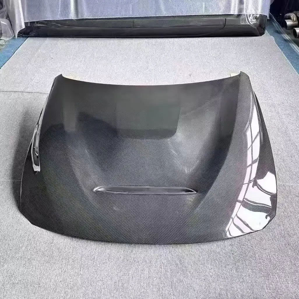 

Эксклюзивное индивидуальное производство высококачественного заводского капота двигателя из углеродного волокна, подходящего для BMW F32