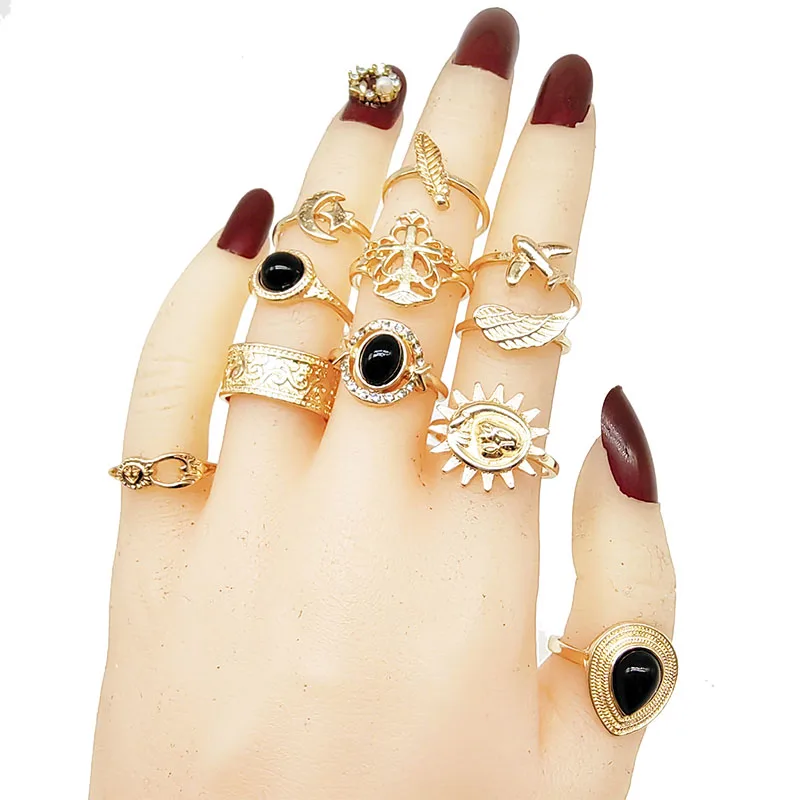30pcs/Lot Wholesale New Design Mix Style Finger Rings For Women Black Acrylic Jewelry Party Sun Moon Star  Wing Leaf Heart Gifts