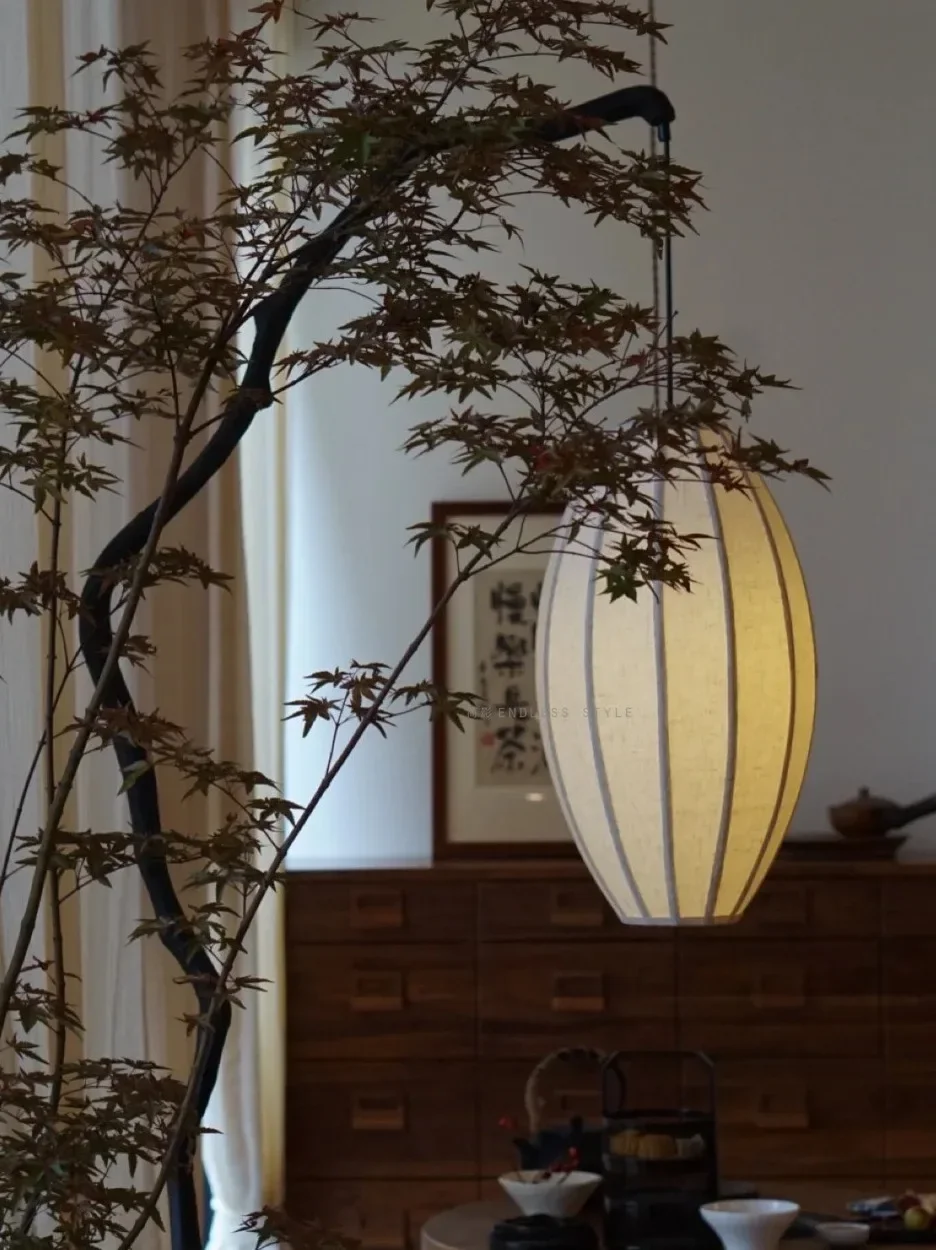 Branches, new Chinese floor lamps, zen retro tea room atmosphere lights, lonely wind, fabric lanterns, fishing