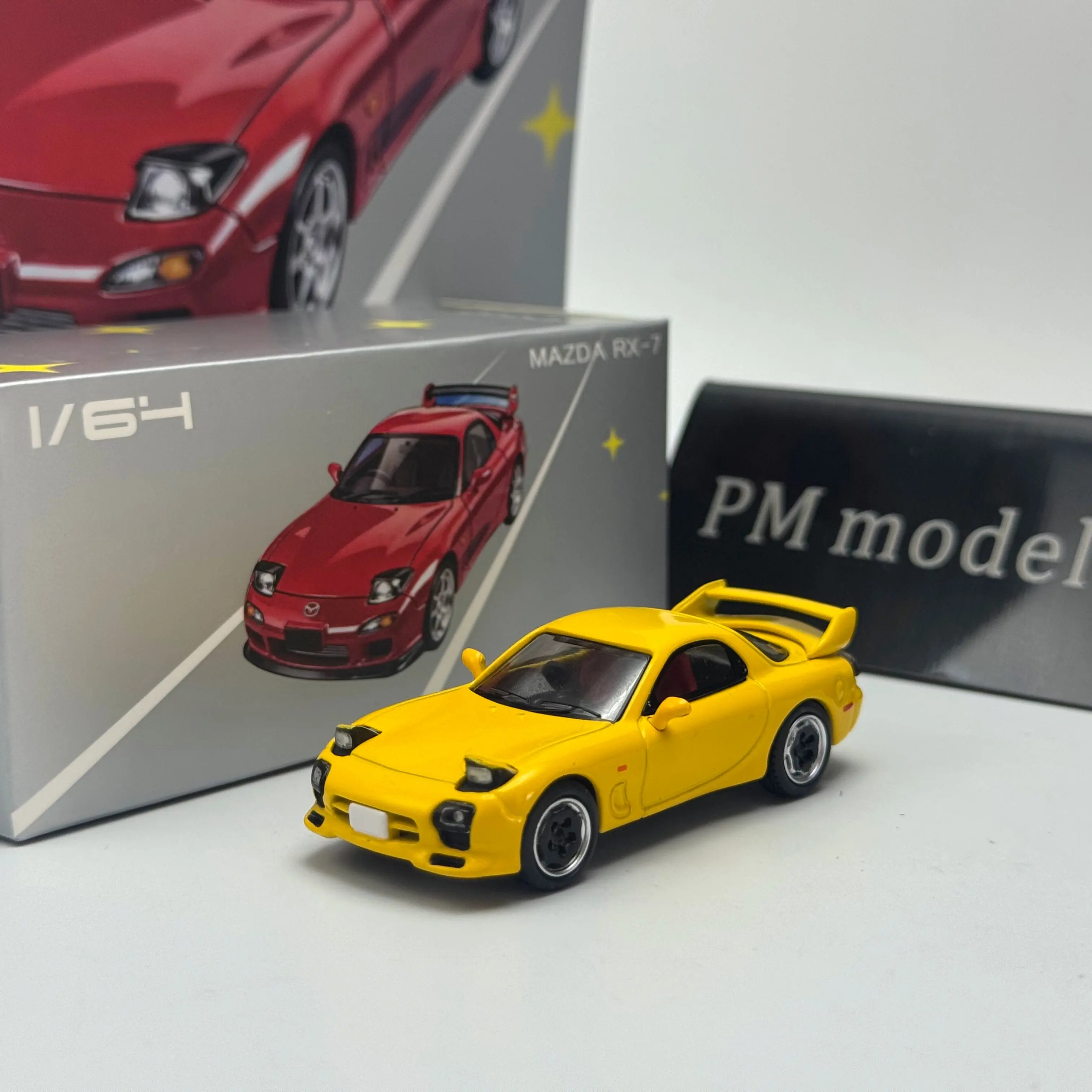 

Sonic Gear 1:64 Mazda RX7 Pop-up Headlights Alloy Diecast Model Car Collectible