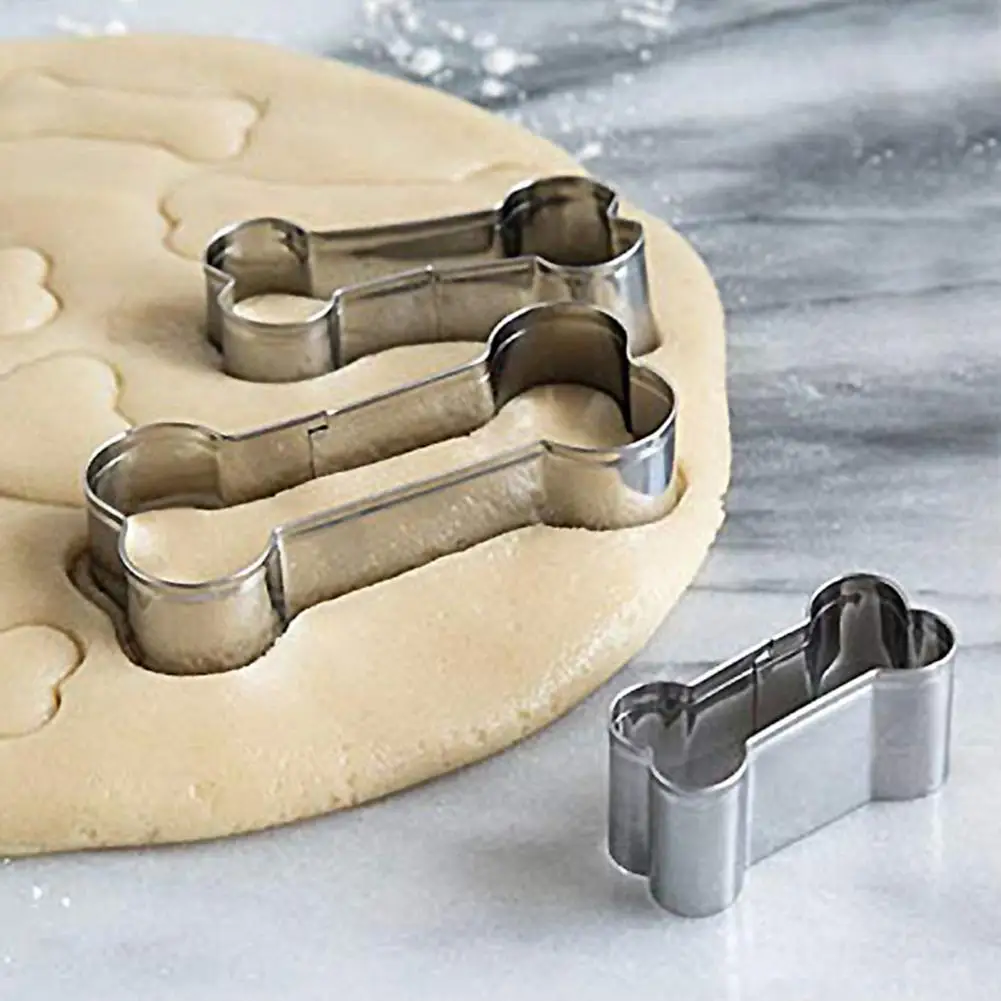 1Pc Useful Biscuit Cutter 4 Sizes Cookie Mold Anti-rust Shatterproof Cake Mold DIY Dog Bone Shaped Biscuit Mold Cake Tools Items