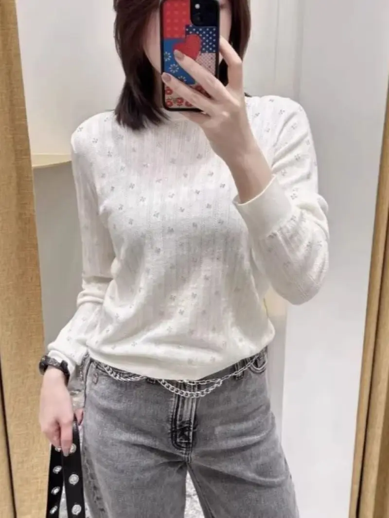 

2026 New Women Hot Diamond Decoration Sweater Round Neck Long Sleeve Soft and Comfortable Knitted Pullover