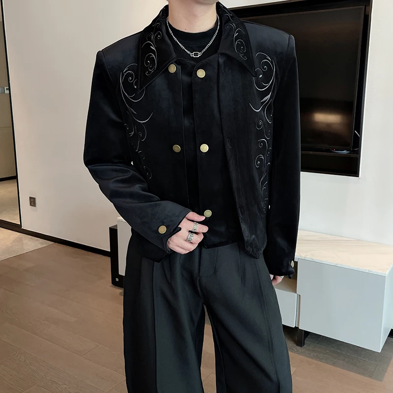 Luxury Autumn Velvet Palace Style Embroidered Jacket for Men Trendy Shoulder Pads Social Street Wear Outerwear Coat Men Clothing