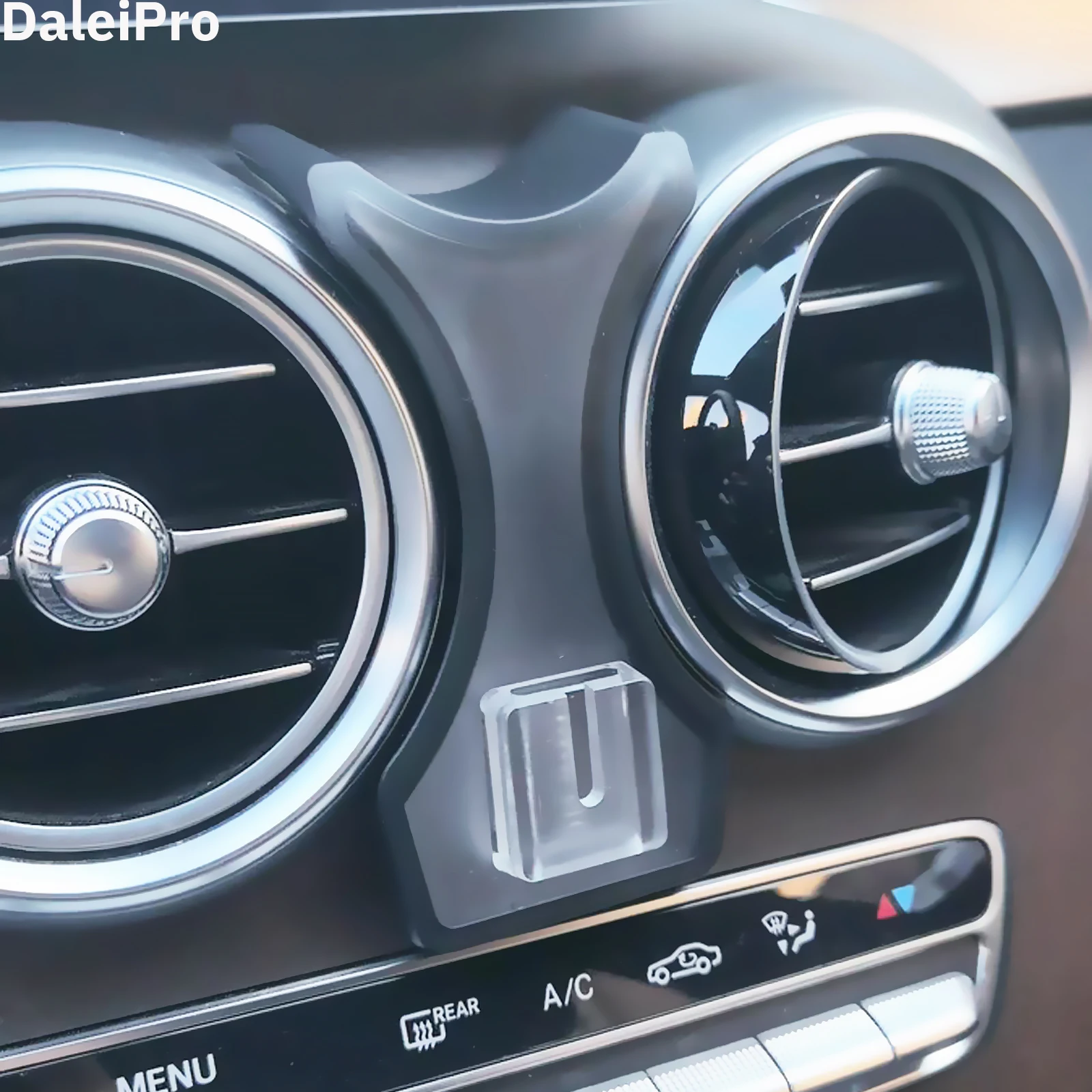 Für Mercedes-Benz GLC X253 2016-2020 2021 2022 Spezielle Auto Telefon Halter Basis Drahtlose Lade Halter Auto MagSafe halter Ladegerät – Detail 5