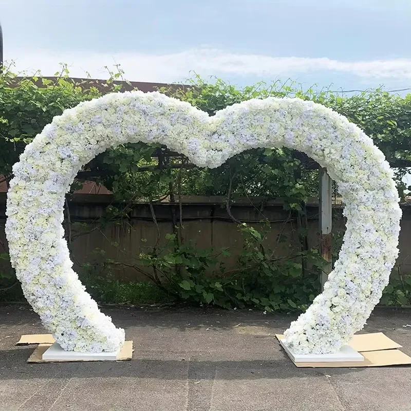 2026 2.4m Height Metal Iron Flower Heart Arch of Wedding Arch for Wedding Outdoor Decorations