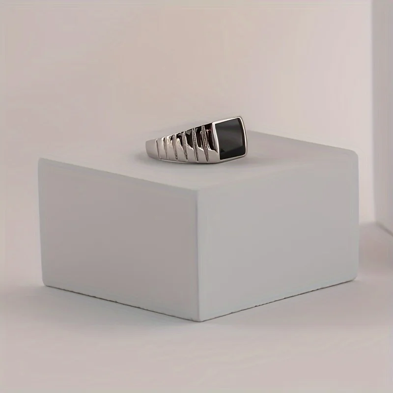 New men\'s fashion simple wind knife engraved wide face ring daily wear ring finger ring