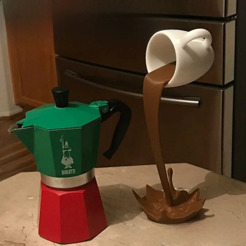 

Mid-High End Resin Floating Coffee Cup Stand 3D Stereo Desktop Decoration Crts Creative Home Decorative Accories