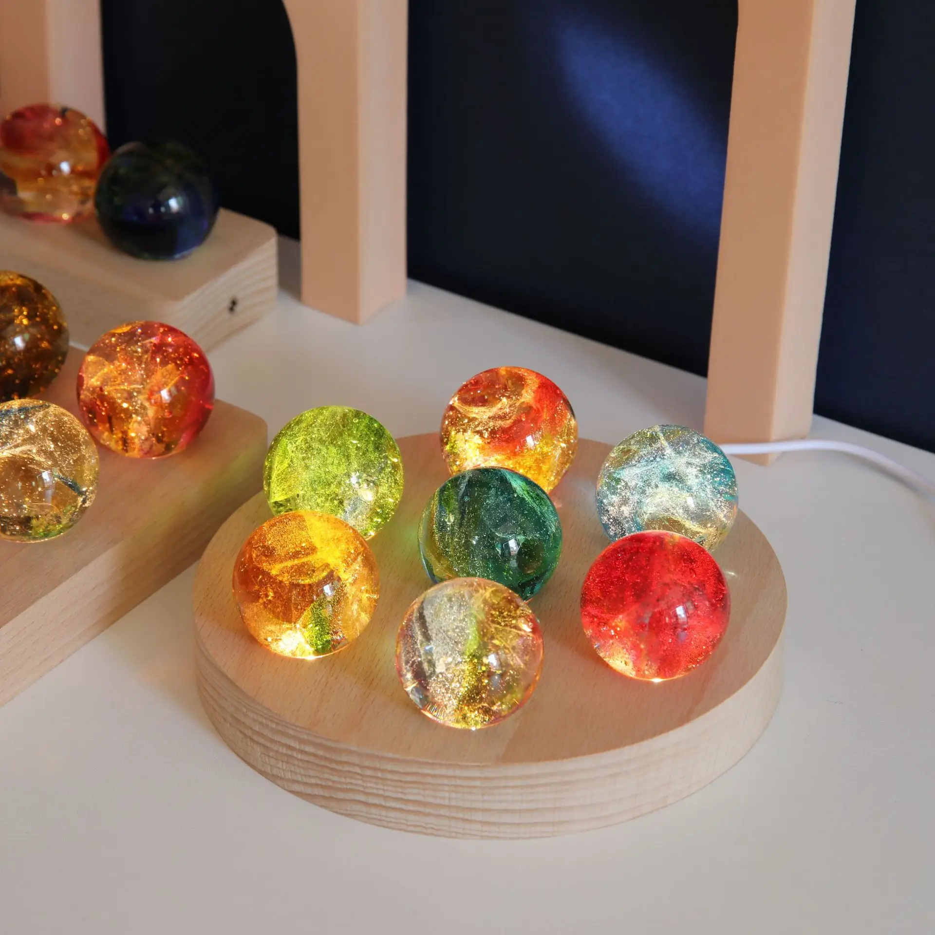 1 Set Fantasy Colorful Glass Star Ball Luminous Planet Astronomy Planets Ball Fantastic Style Home Decoration Cosmic Model Gift - Image 4