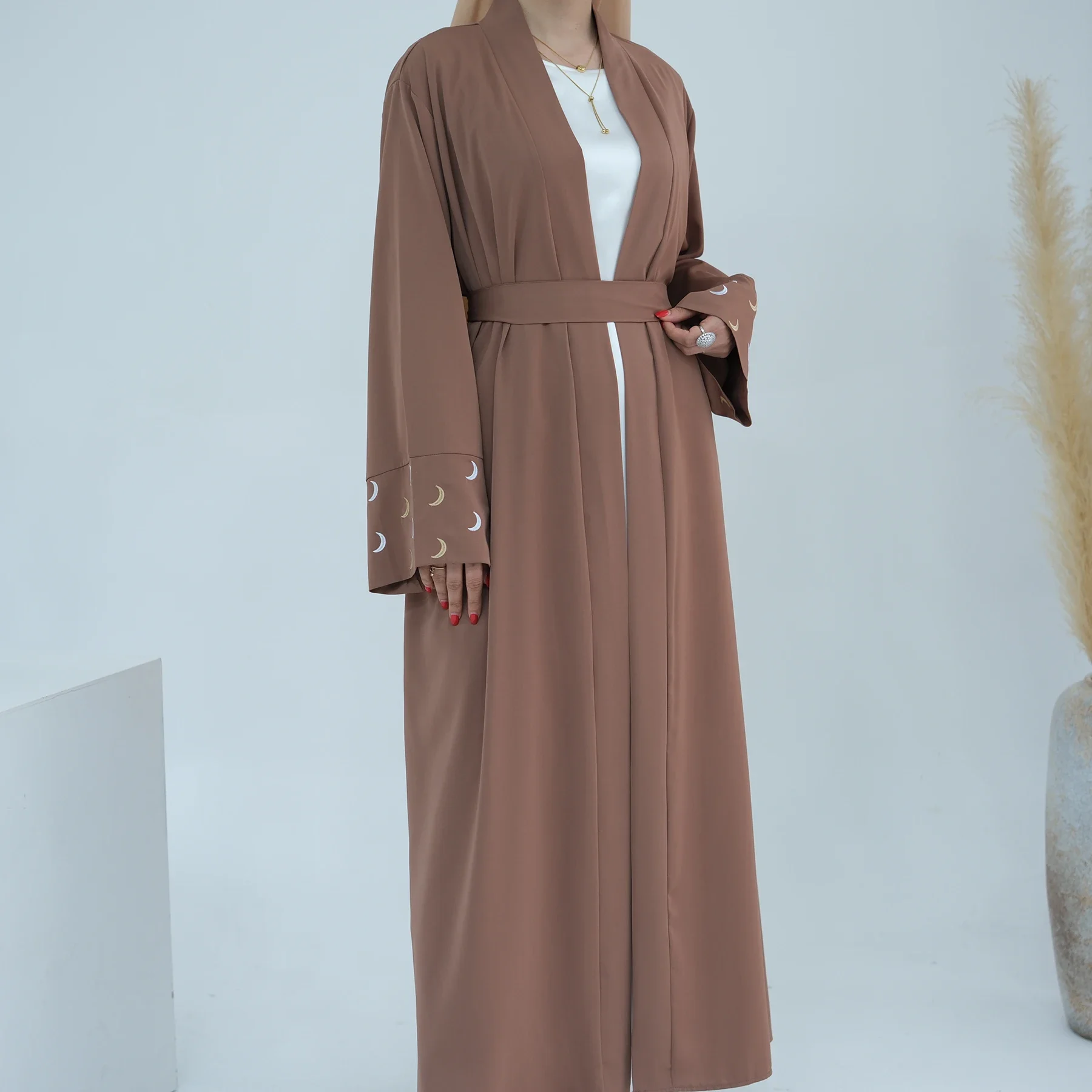 

Ramadan Open Abayas for Women Moon Embroidery Kaftan Muslim Clothing Eid Jalabiya Islam Dress Dubai Abaya Turkey Robe Party Gown