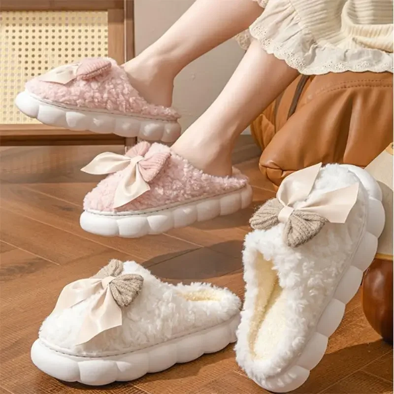 Rosa Schleifen-Plüsch-Hausschuhe für Damen Winter 2026 Neue Dicke Plattform Weiche Sohle Warme Plüschige Indoor-Schuhe – Detail 3