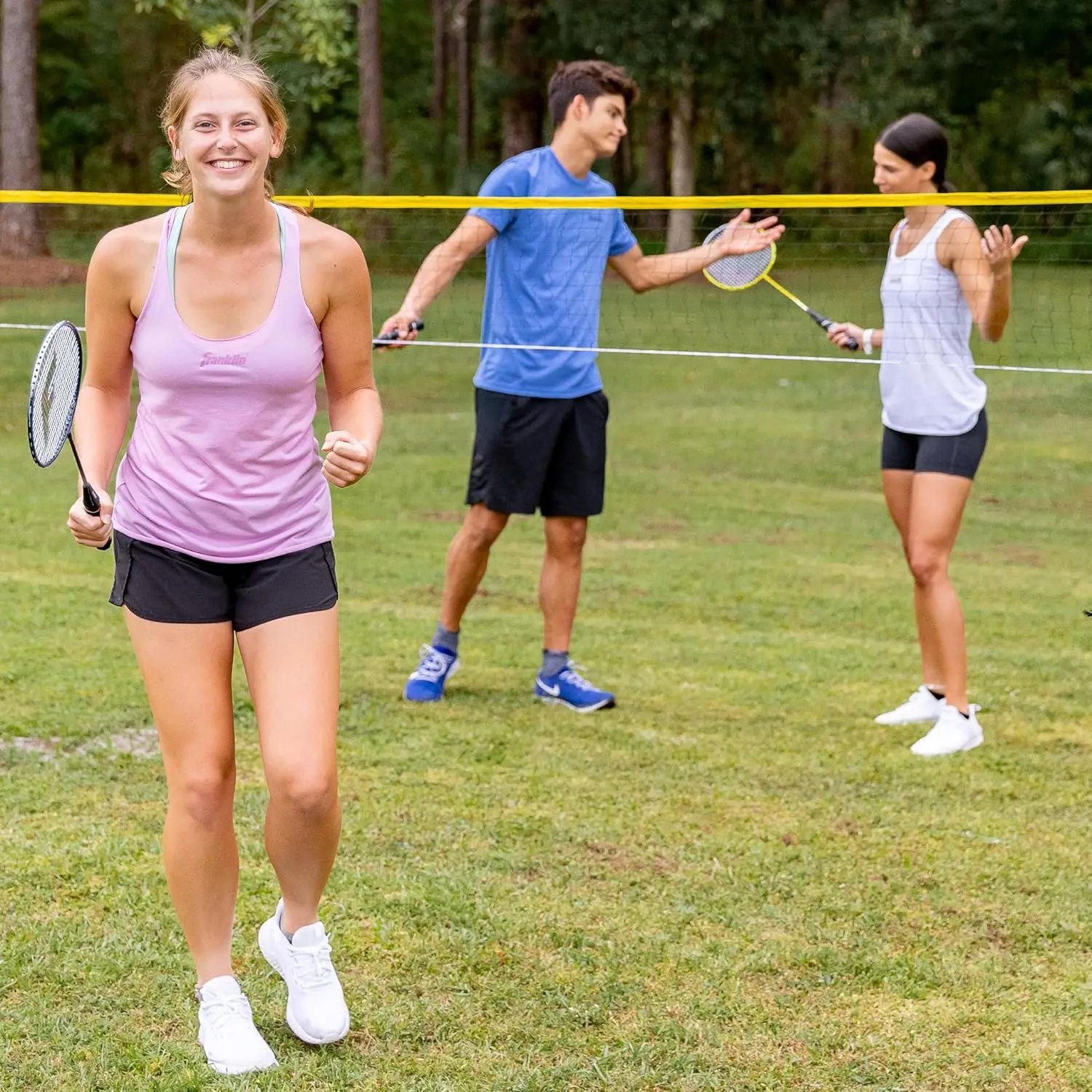 Set completo da badminton con rete portatile, 4 racchette, 2 uccelli per divertimento in famiglia all'aperto