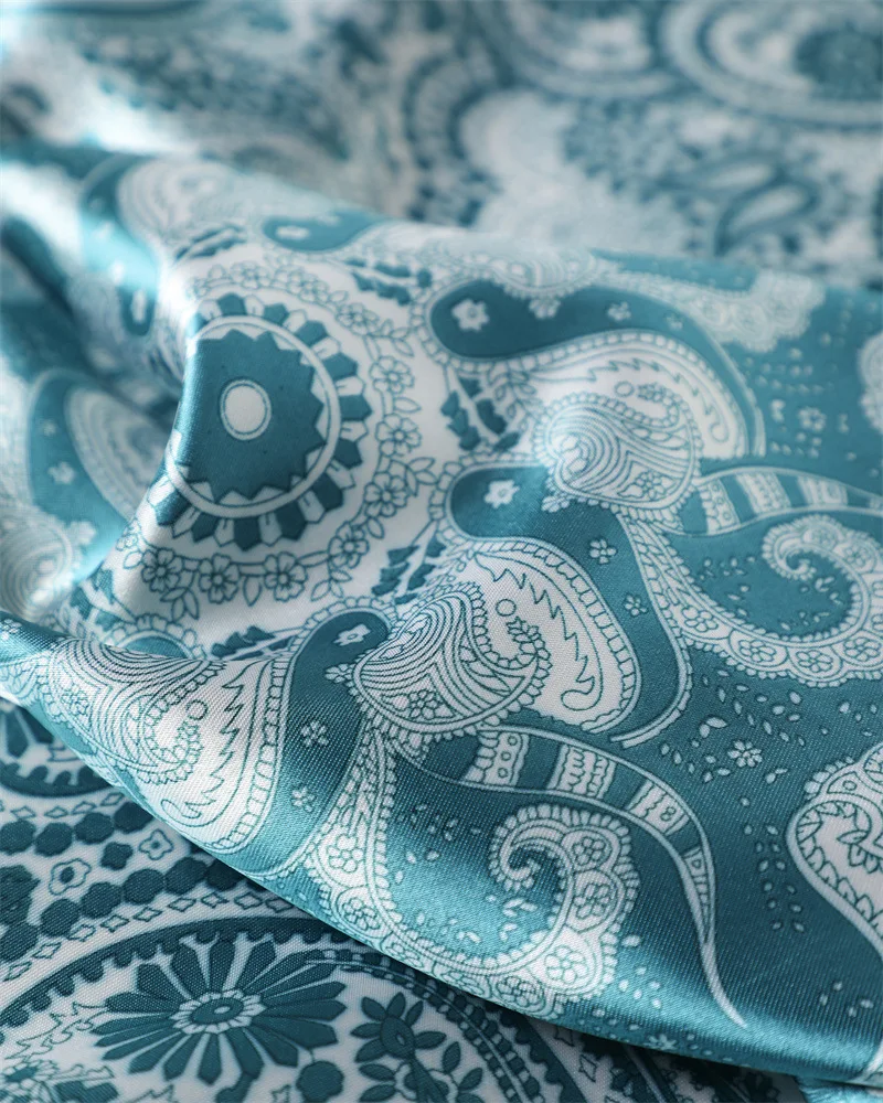 90*90cm Damen Mode Bedruckter Quadratischer Schal Großer Seidenschal Luxuriöses Strandtuch Wickeltuch Damen Hijab Halstuch – Detail 12